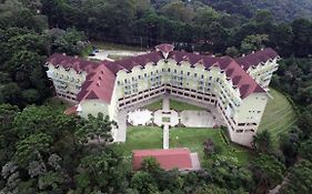 Quatro Estacoes Hospeda -YY 210 Charme e sossego em Campos do Jordao - apartamento novo